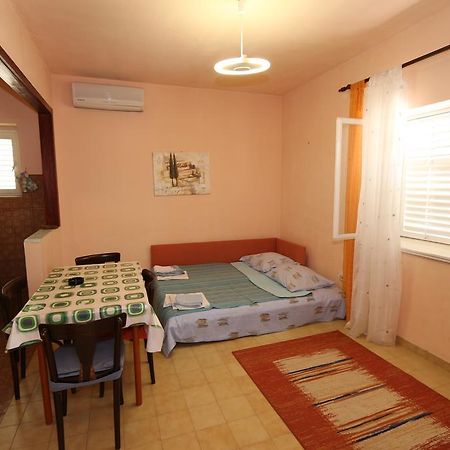 Apartments Antoneta มาคาร์สกา ภายนอก รูปภาพ