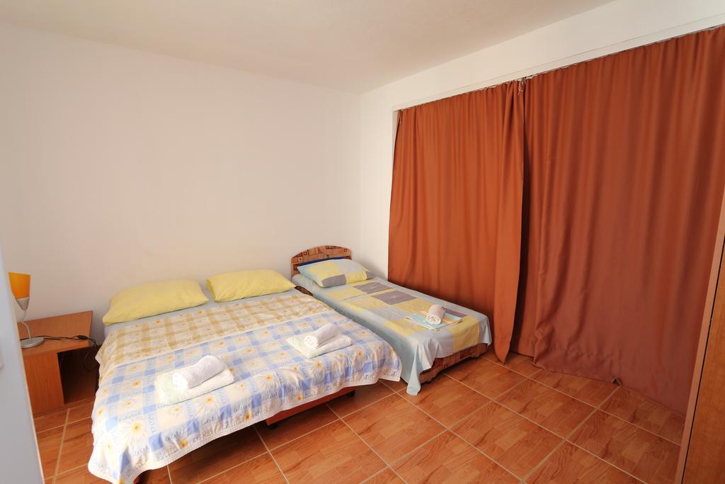 Apartments Antoneta มาคาร์สกา ภายนอก รูปภาพ
