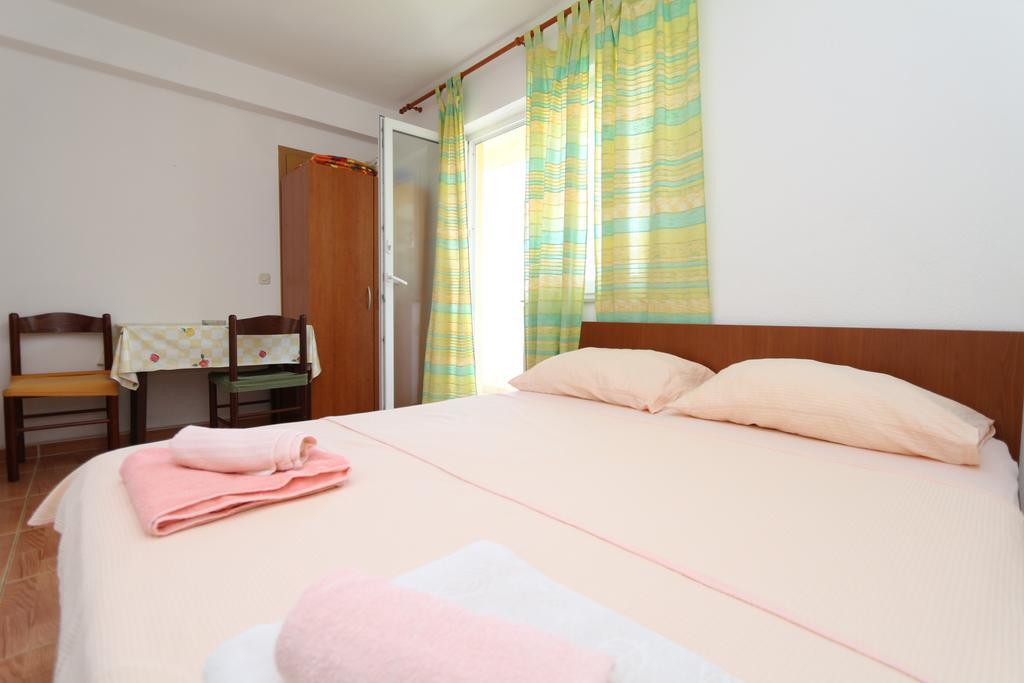 Apartments Antoneta มาคาร์สกา ภายนอก รูปภาพ
